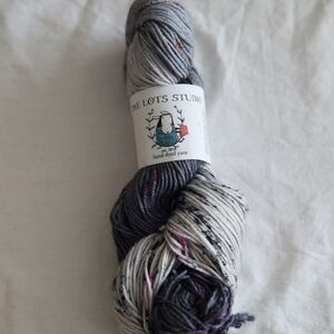 Dye lots studio DK yarn silk blend
